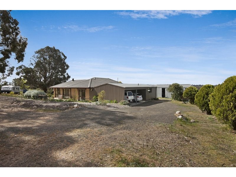 2382 Harmony Way, Elphinstone VIC 3448
