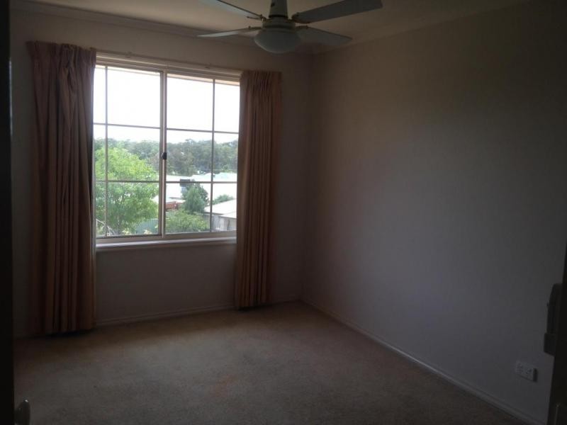 4 Ella Court, Strathdale VIC 3550