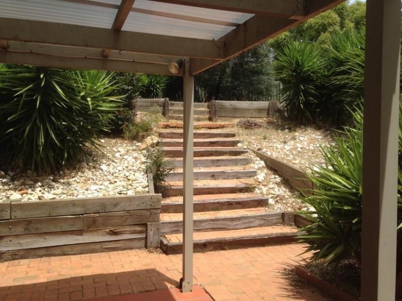 4 Ella Court, Strathdale VIC 3550