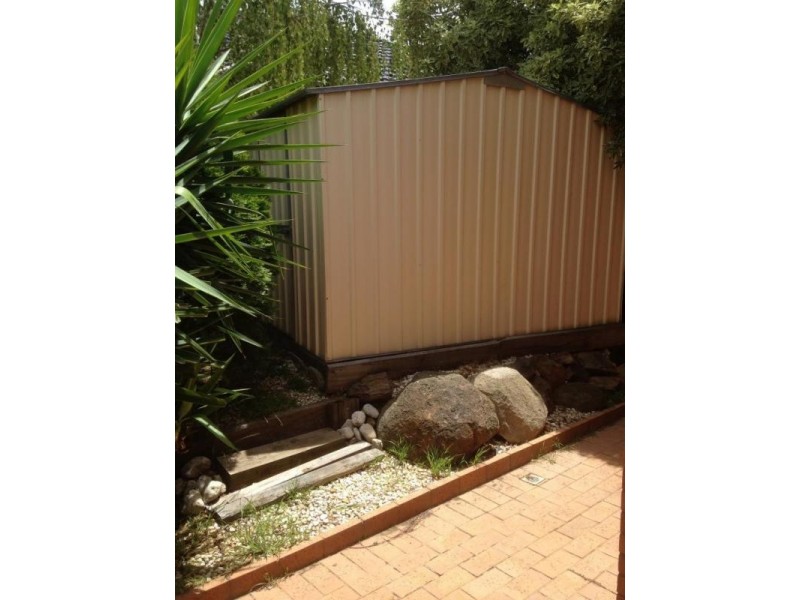 4 Ella Court, Strathdale VIC 3550