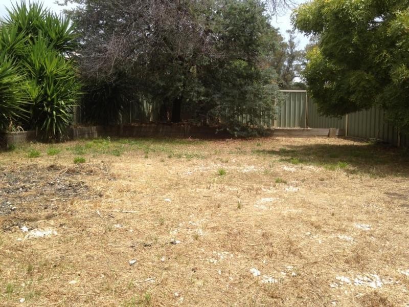 4 Ella Court, Strathdale VIC 3550