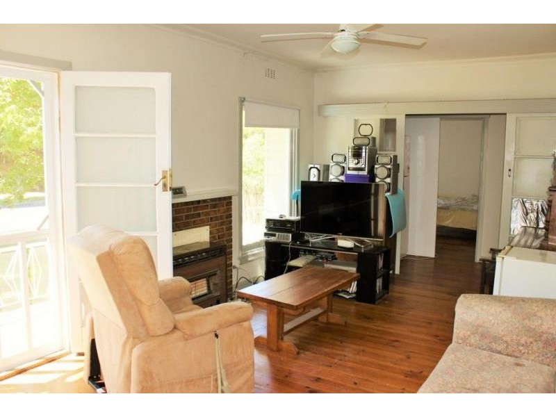 52 Helm Street, Kangaroo Flat VIC 3555