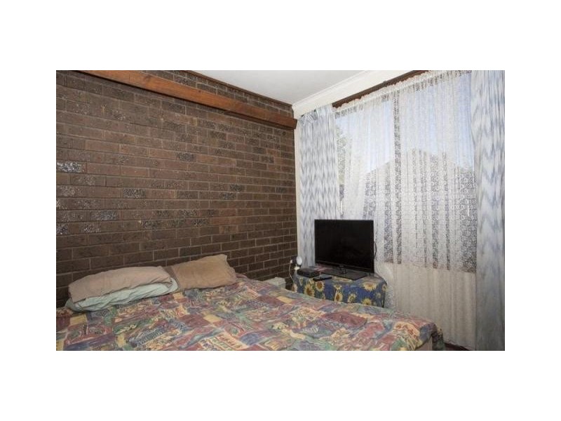 2/44 Panton Street, Golden Square VIC 3555