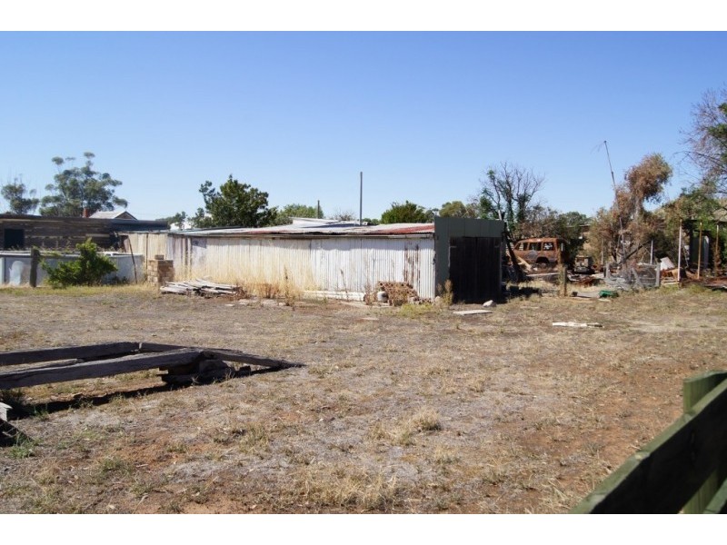 24 Gibson Street, Korong Vale VIC 3520