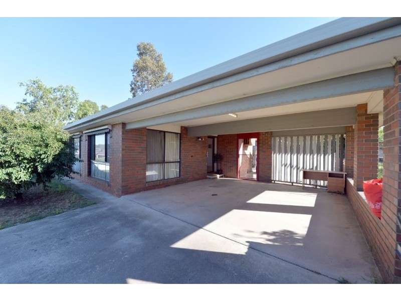 34 Magellan Crescent, Kangaroo Flat VIC 3555