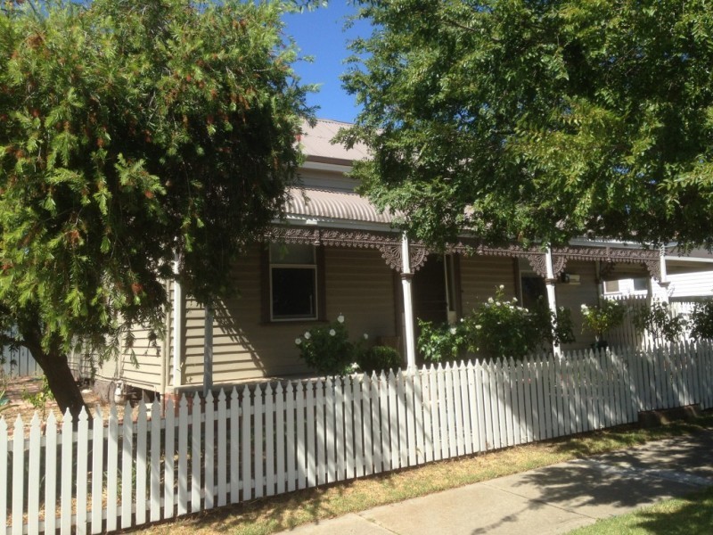 5 Creeth Street, Long Gully VIC 3550