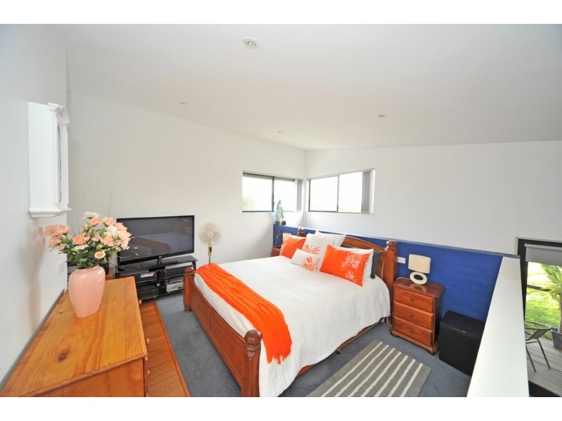 5 Kenny Court, Kangaroo Flat VIC 3555