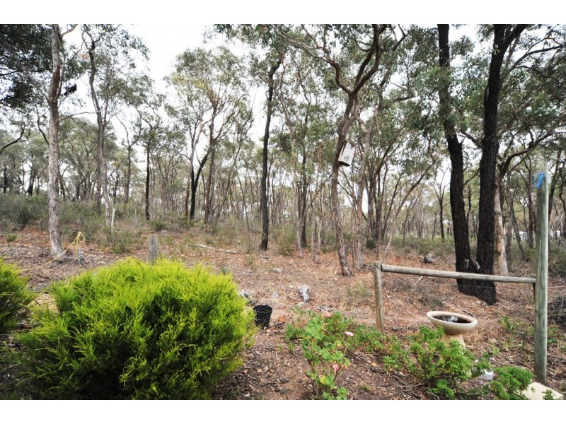 5 Kenny Court, Kangaroo Flat VIC 3555