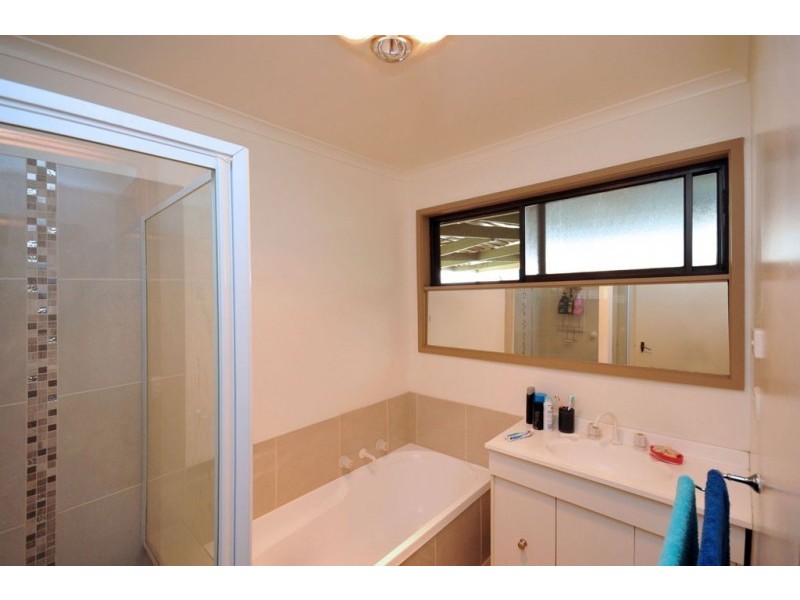 7 Burnie Court, Kangaroo Flat VIC 3555