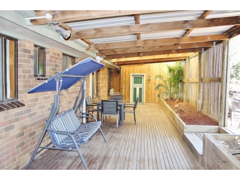 30 William Drive, Kangaroo Flat VIC 3555