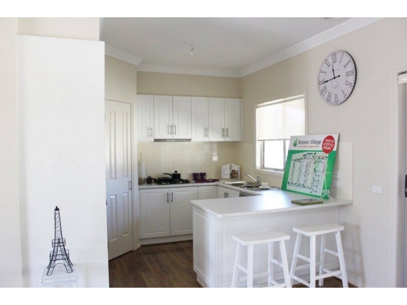 27/31 Furness Street, Kangaroo Flat VIC 3555
