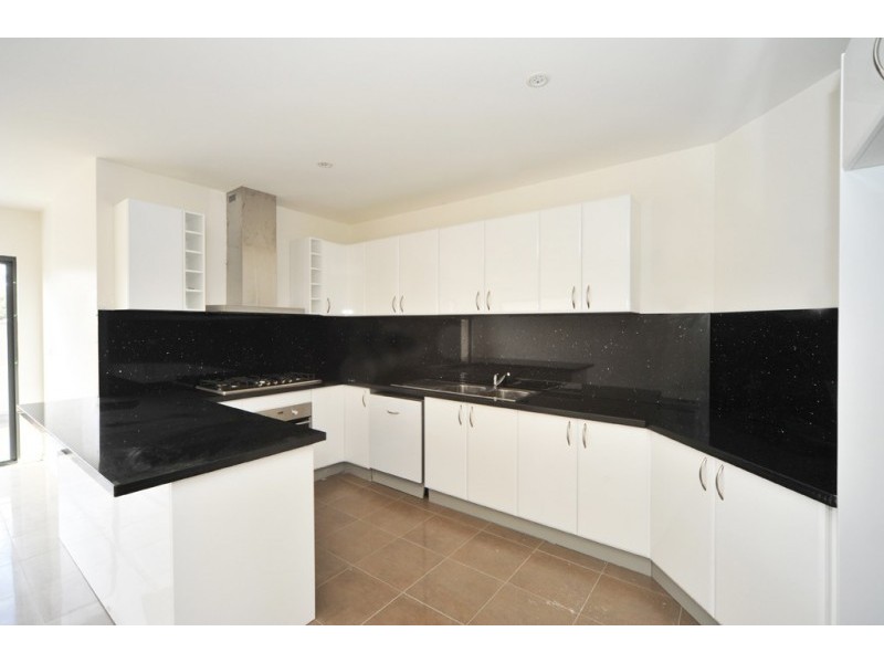 3/3 High Street, Kangaroo Flat VIC 3555