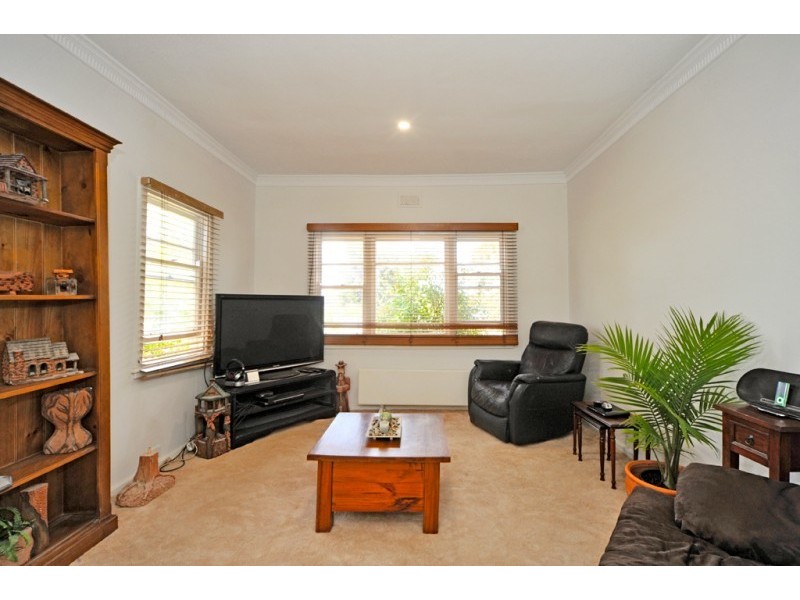 34 Morrison Street, Kangaroo Flat VIC 3555