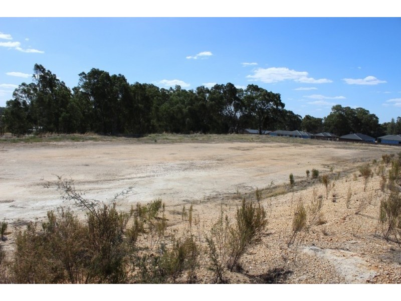 9-17 Heywood Street, White Hills VIC 3550