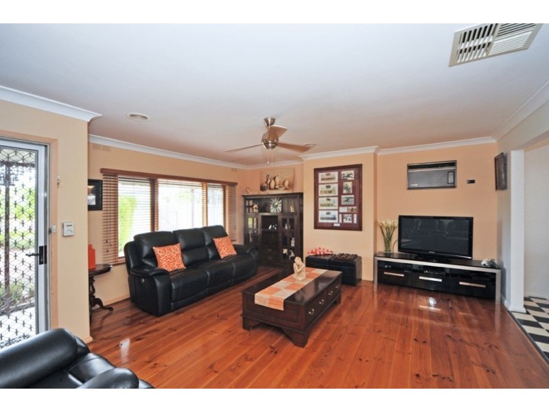 27 Green Street, California Gully VIC 3556