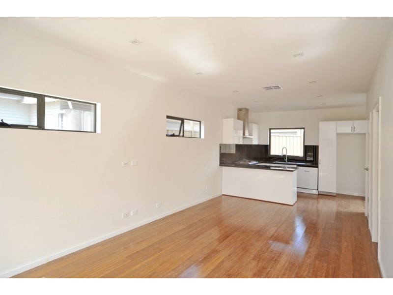 1/3 High Street, Kangaroo Flat VIC 3555