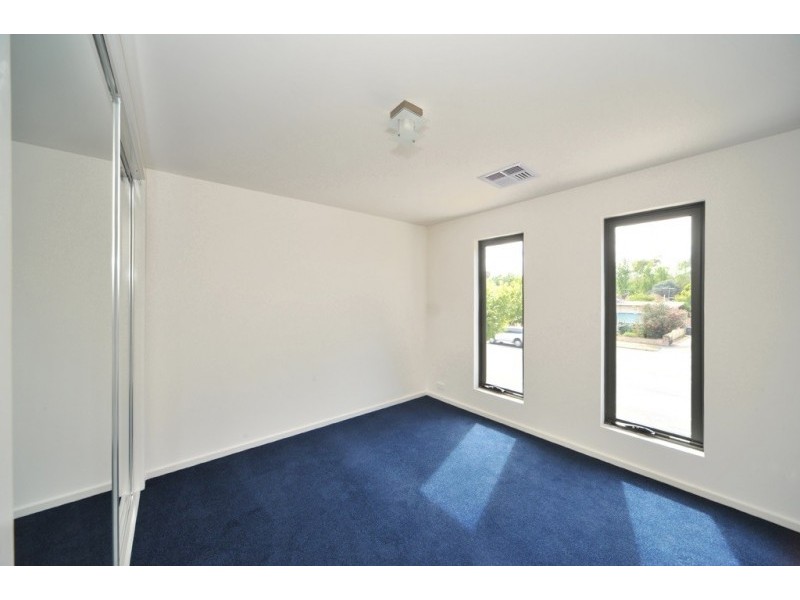 1/3 High Street, Kangaroo Flat VIC 3555
