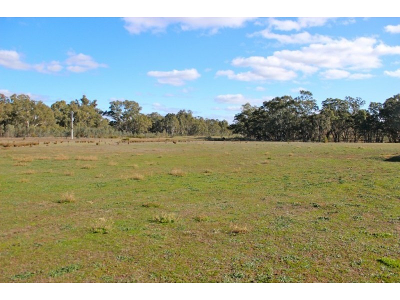 13 Northwood Court, Axedale VIC 3551