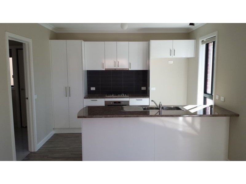 7a Burrows Street, Golden Square VIC 3555