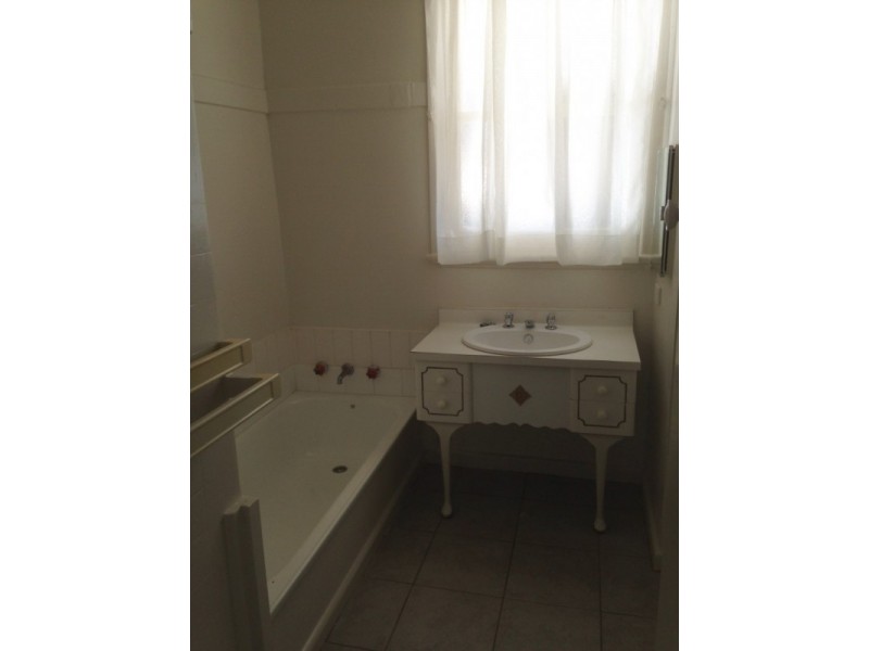 462 High Street, Golden Square VIC 3555