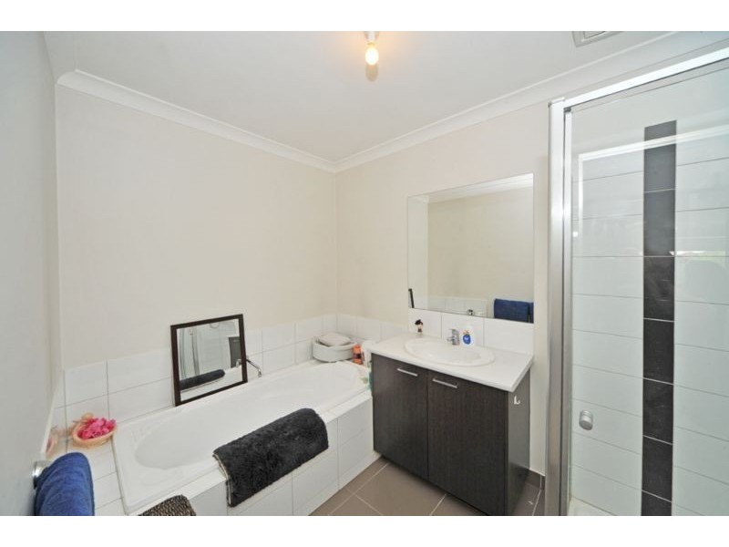 3 Barnett Drive, Kangaroo Flat VIC 3555