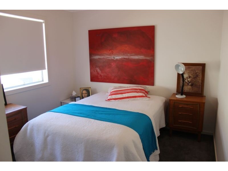 3 Barnett Drive, Kangaroo Flat VIC 3555