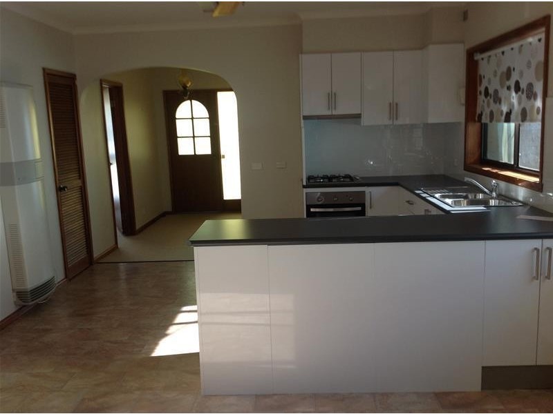 9 Treasure Street, Castlemaine VIC 3450