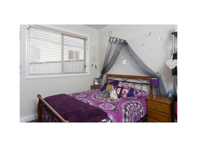 16 Irrabella Place, Kangaroo Flat VIC 3555