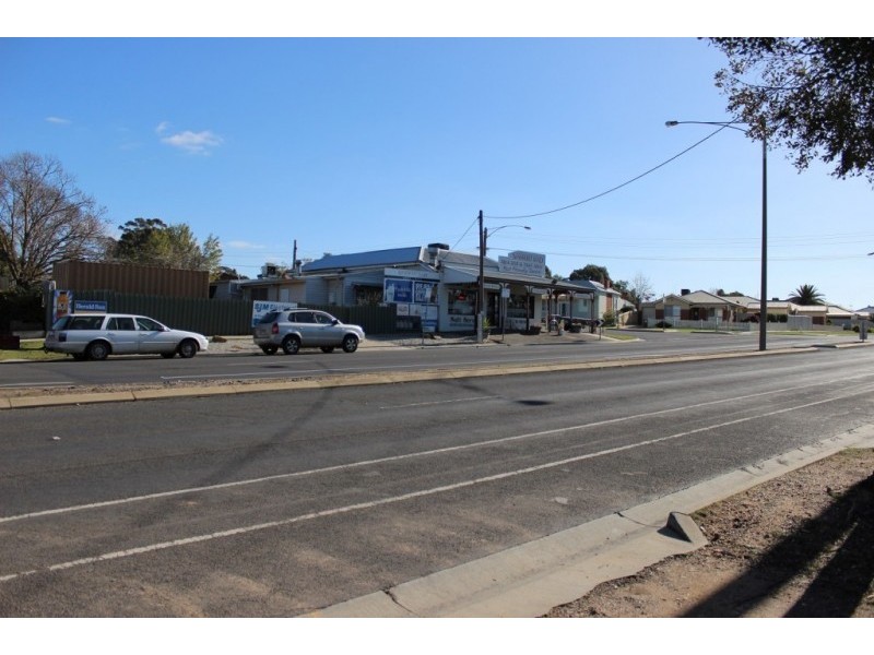 27 Sandhurst Road, California Gully VIC 3556