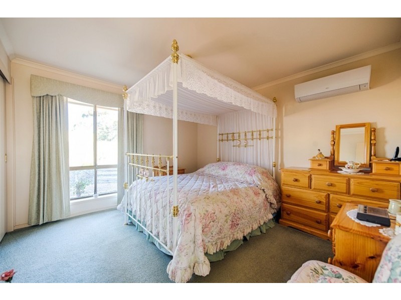 30 Curnow Street, Golden Square VIC 3555