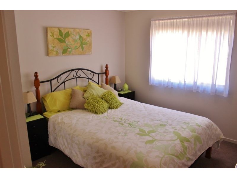 63 Mannagum Drive, Epsom VIC 3551