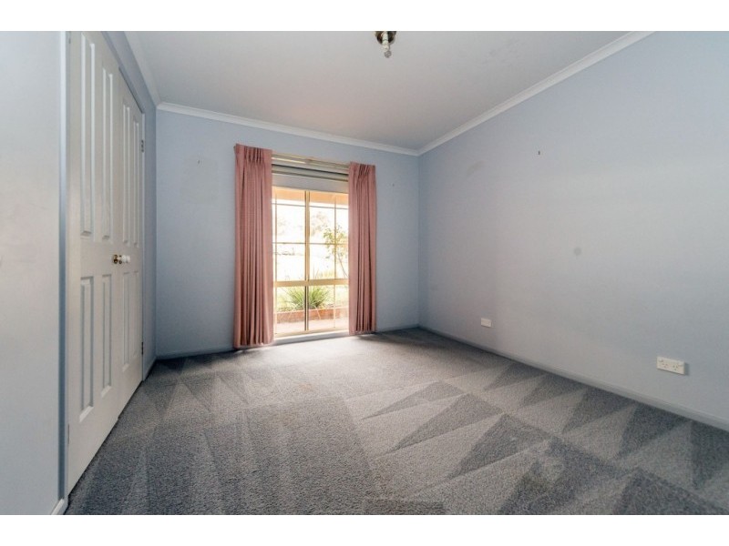 14 Pittaway Street, Kangaroo Flat VIC 3555