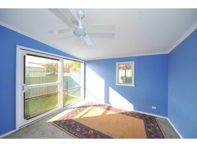 15 Yandong Street, White Hills VIC 3550