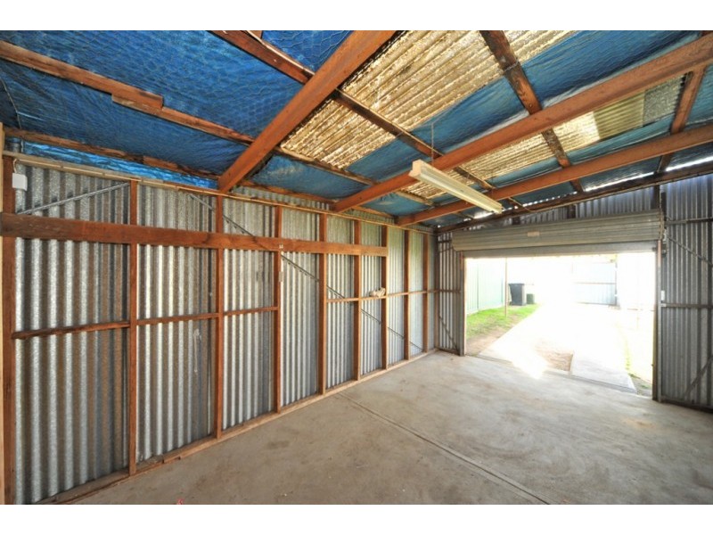 15 Yandong Street, White Hills VIC 3550