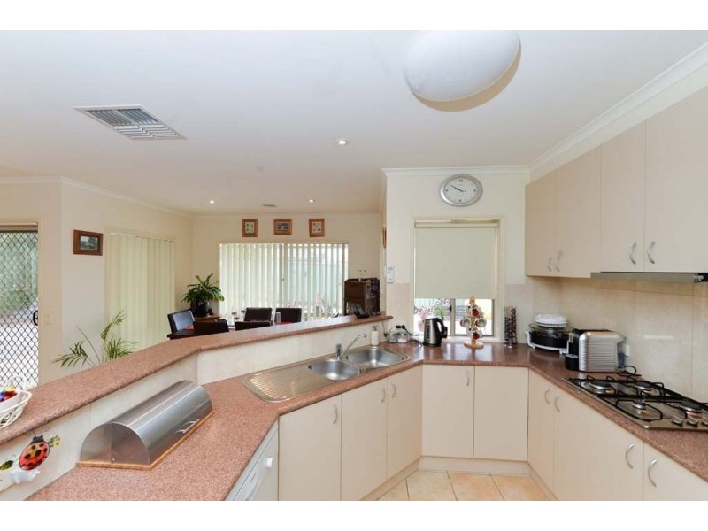 7 Cheviot Place, East Bendigo VIC 3550
