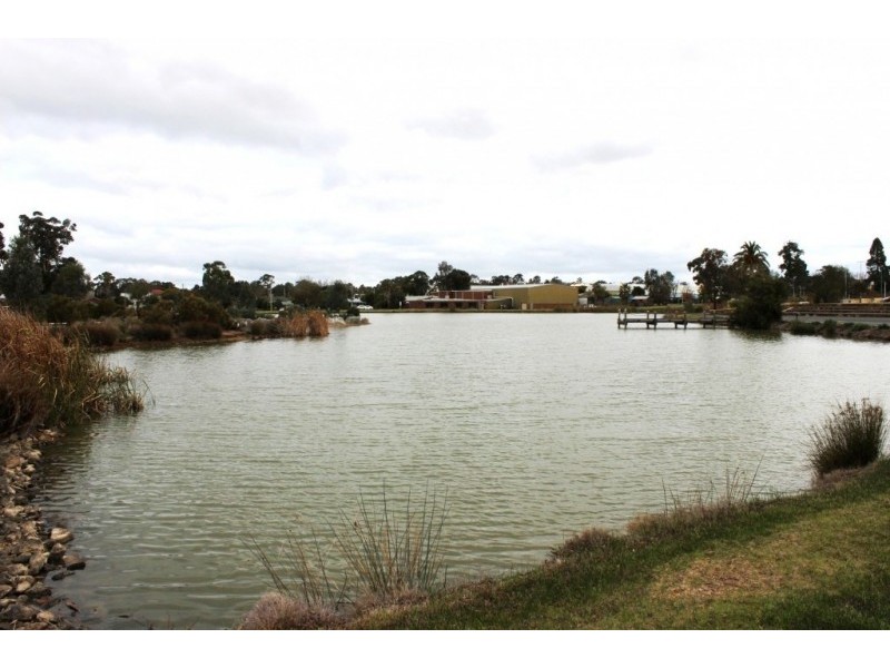 3 Burnside Street, Eaglehawk VIC 3556