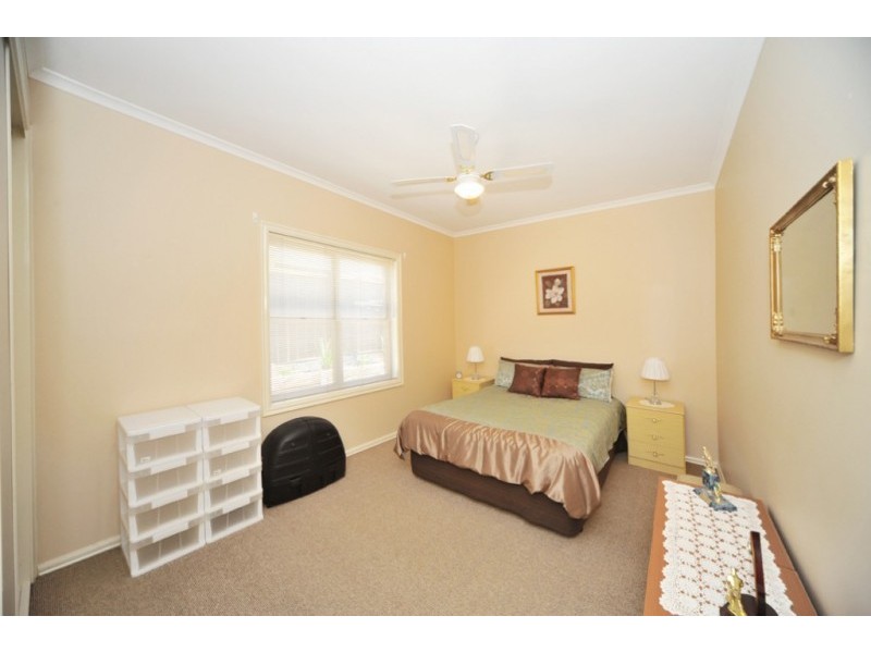 4 Emily Way, Golden Square VIC 3555