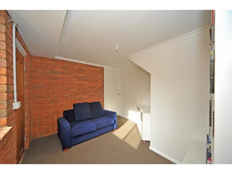 15 Clay Gully Court, Maiden Gully VIC 3551