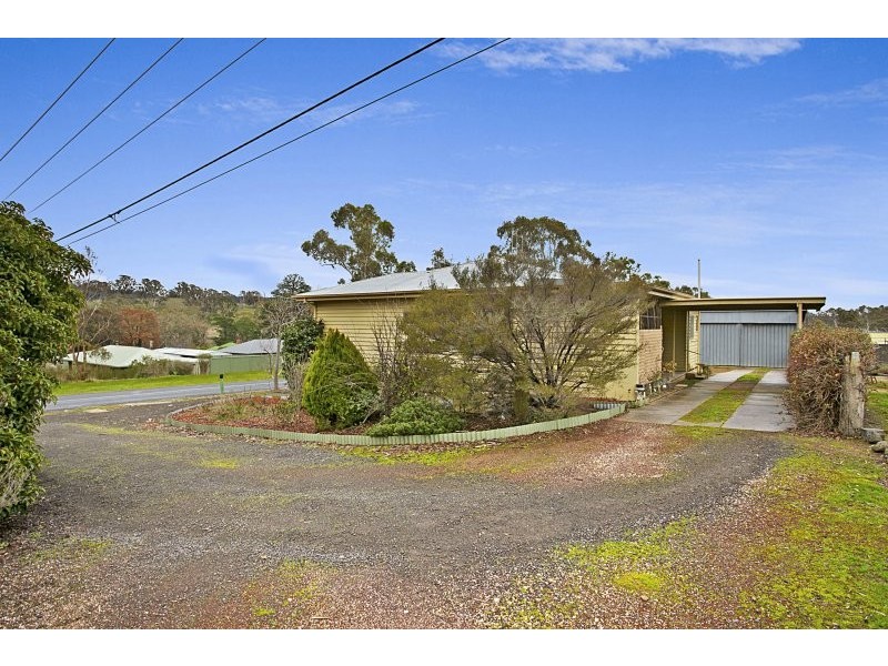 10 Market Street, Harcourt VIC 3453