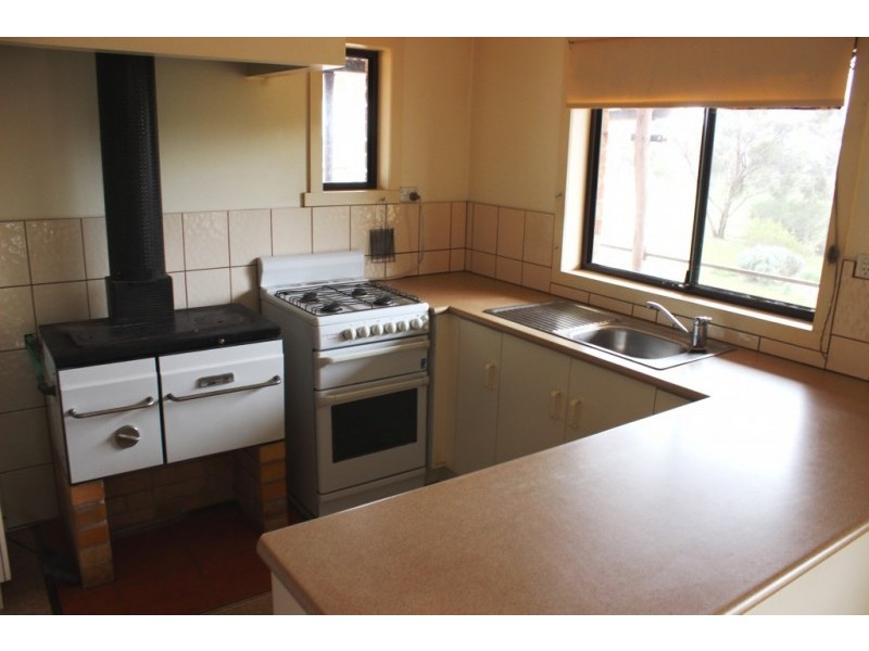 82 Burnie Lane, Wedderburn VIC 3518