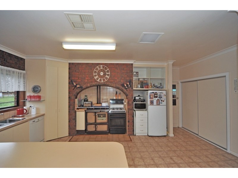 20 Goddards Lane, East Bendigo VIC 3550