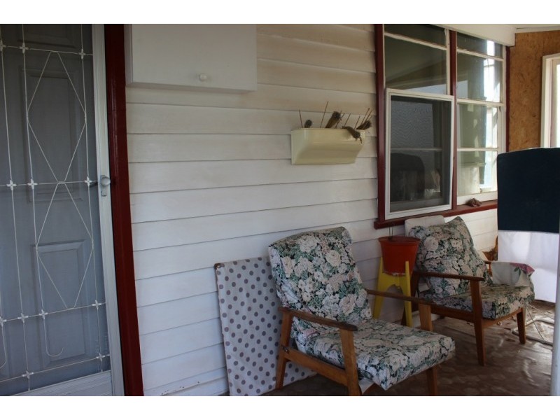2 Douglas Street, Kangaroo Flat VIC 3555