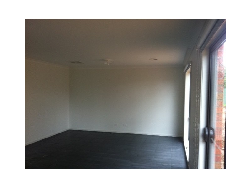 9 Mimosa Street, California Gully VIC 3556