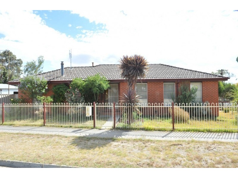 3 Ore Street, Long Gully VIC 3550