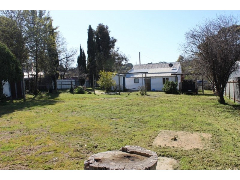 3 Pascoe Street, Long Gully VIC 3550