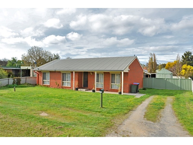 28 – 30 Fry Street, Eaglehawk VIC 3556