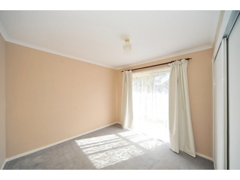9 Pattison Drive, Kangaroo Flat VIC 3555