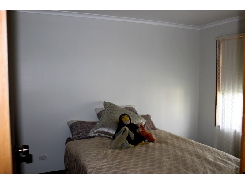 2/11 View Street, Kangaroo Flat VIC 3555