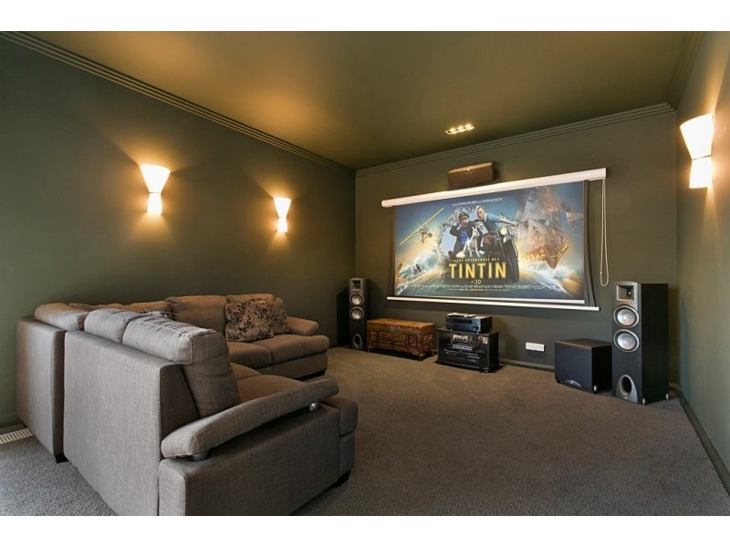 15 Kathleen Terrace, Maiden Gully VIC 3551