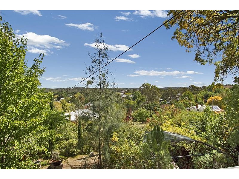 14 Andrew Street, Castlemaine VIC 3450